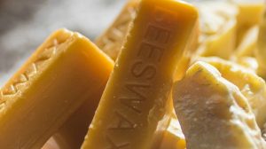 Featured | Beeswax | Homemade Lotion Recipe