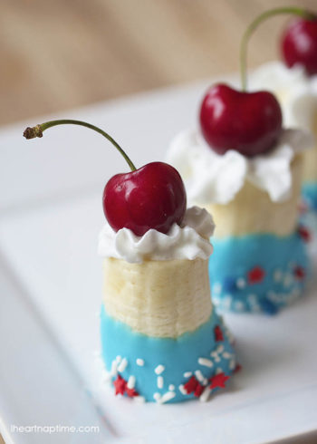 Chocolate dipped "banana split" | 25 Ways To Have The Most Patriotic 4th Of July Party