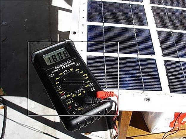 How To Make Solar Panels For Small Electronics | Best DIY Solar Panel Tutorials For The Frugal Homesteader
