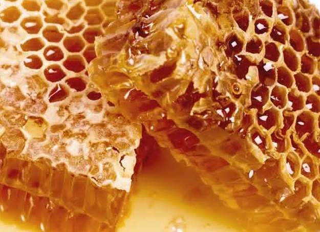 Using Honey Around The House | 31 Homemade Home Products You Need to Make Now | DIY household products