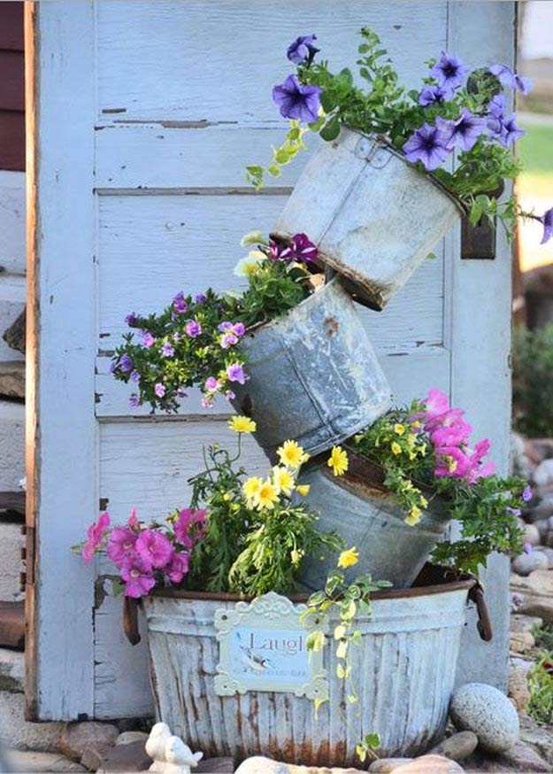 Primitive Tipsy Pot Planter | Incredible Tower Garden Ideas For Homesteading In Limited Space