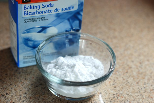 Cleaning with Baking Soda
