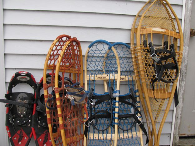 Choosing Your Snow Shoes - 7856