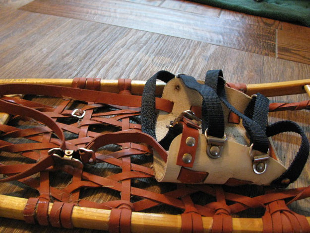 Leather Snowshoes with handmade bindings | Snowshoes Guide