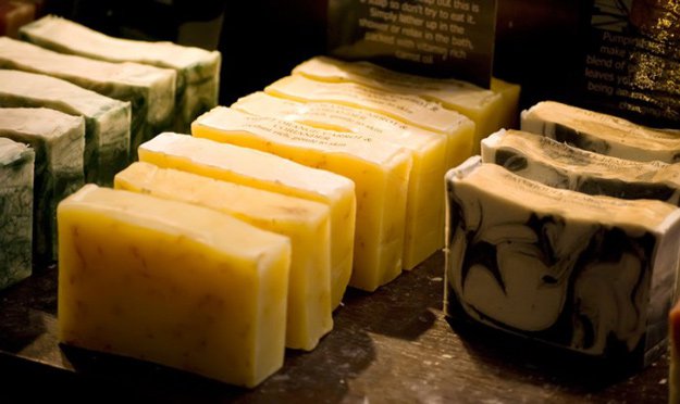 Homemade Toiletries | 13 Survival Tips from the Great Depression