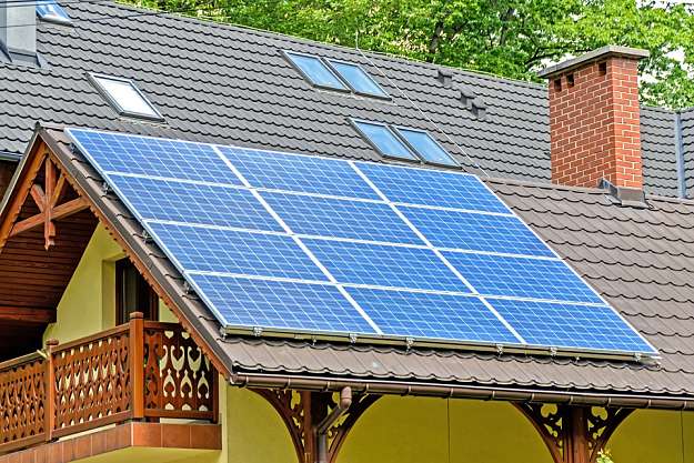 Solar Panels | Handy Homesteading Tools To Make You An Ultimate Homesteader