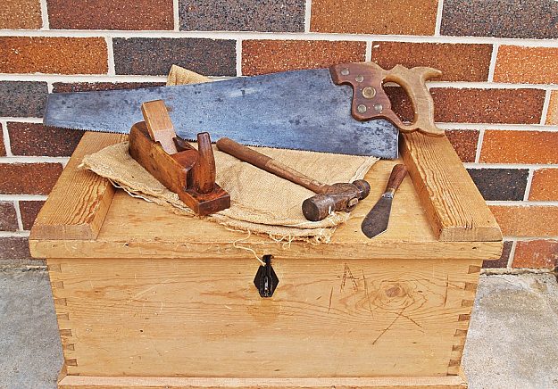 Hand Saw | Handy Homesteading Tools To Make You An Ultimate Homesteader