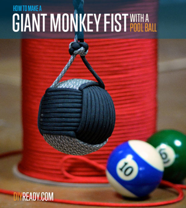 Giant Monkey Fist | 25 Paracord Projects, Knots & Ideas