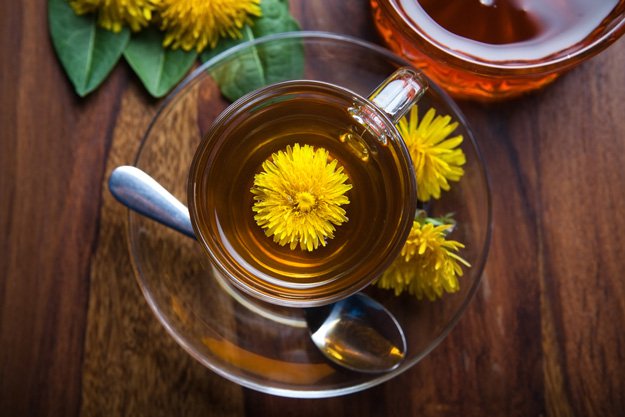 Dandelion Tea | 16 Amazing Dandelion Recipes To Make From Your Pulled Weeds