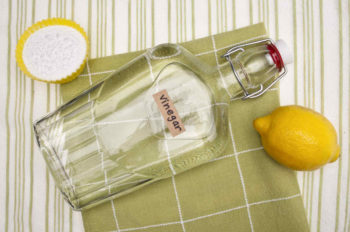 White Vinegar Buttermilk | 5 Easy Homemade Buttermilk Substitute | DIY Ideas