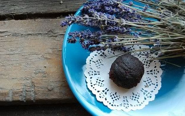 Lavender Truffle | The Amazing Pair – Wine and Chocolate Pairings Imaginable