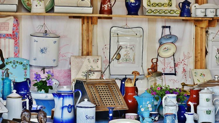 Featured | Junk antique old flea market used | More Things You Should Never Throw Away