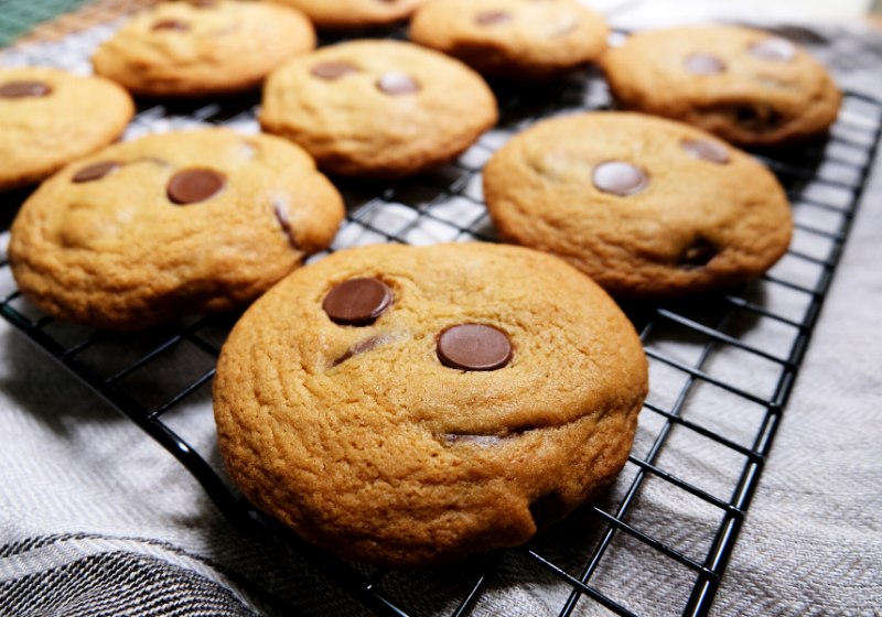 cake cookie cheesecake | recipe for homemade chocolate chip cookies