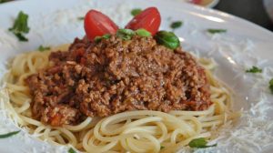 Featured | Spaghetti bolognese with parmesan | Homemade Spaghetti Sauce To Savor Or Store For The Holidays