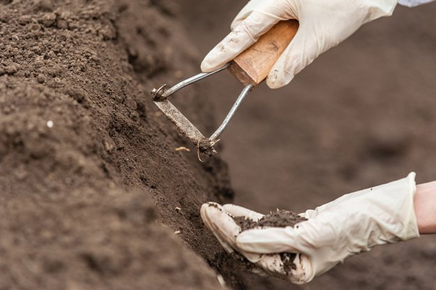 Order Bulk Soil | Spring Cleaning Checklist For Homesteaders 