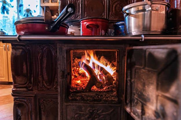 Cooking | The Benefits of Using A Wood Burning Stove On Your Homestead 