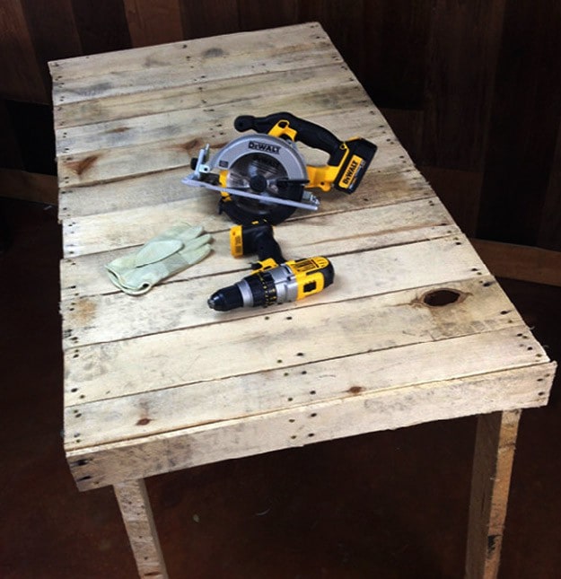 Pallet Workbench | Pallet Projects To Use Around The Homestead
