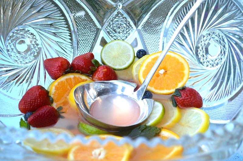 punch bowl | Patriotic 4th Of July Party Ideas You Can DIY On A Budget | 4th of july party