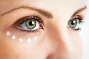 Home Remedies For Wrinkles, Dark Circles, And Age Spots