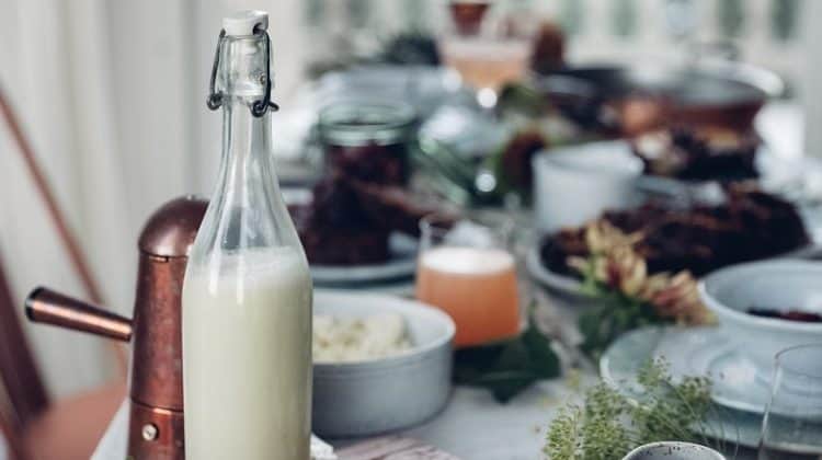 Here's How to Keep Milk Fresh For Much Longer — Eat This Not That