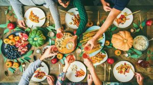Vegan or vegetarian Thanksgiving, Friendsgiving holiday celebration | Vegan Thanksgiving Recipes Your Kindred Guests Will Love | Vegan gluten free thanksgiving recipes | Featured