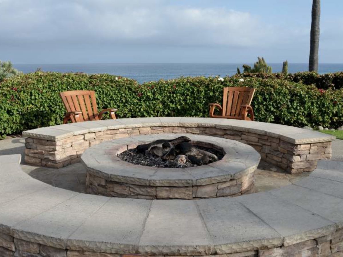 34 Backyard Fire Pit Ideas And Designs To Try Homesteading,Threes Company Apartment Location