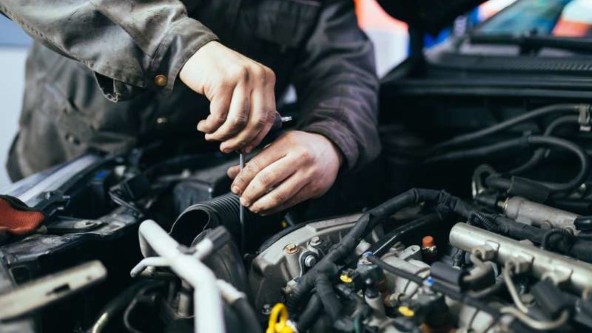 Basic Auto Mechanic Skills To Fix Your Car Yourself | Homesteading Simple  Self Sufficient Off-The-Grid | Homesteading.com