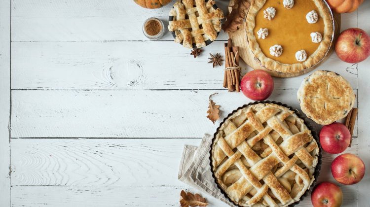 thanksgiving pumpkin apple various pies on table | Best Thanksgiving Pies | Most Loved Pie Recipes Of All Time | Best Thanksgiving Pies | traditional thanksgiving pies | Best Thanksgiving Pies | Most Loved Pie Recipes Of All Time | Featured