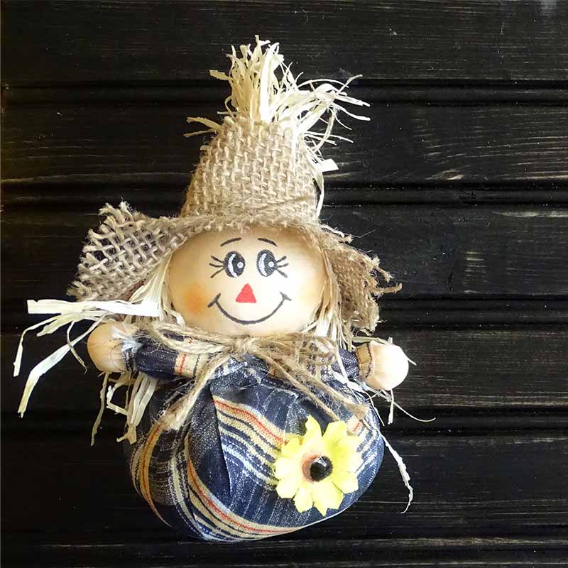 Scarecrow with wooden background | how to make a scarecrow