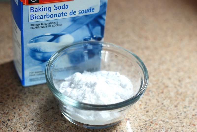 baking soda | Best Stain Remover For Clothes That You Can Find From Your Kitchen | best stain remover for clothes | vinegar to remove stains