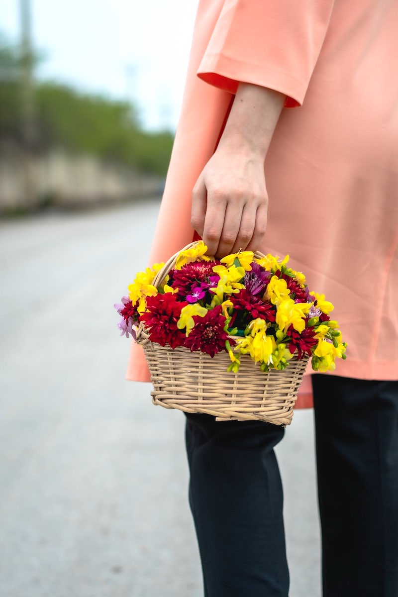 flower basket | Last Minute Mother's Day Gifts For Homesteading Moms | last minute mothers day gifts