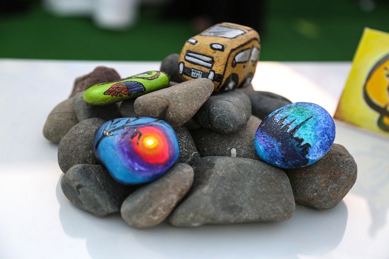 colored stones | Creative Rock Painting Ideas You Can Do With Your Kids | rock painting