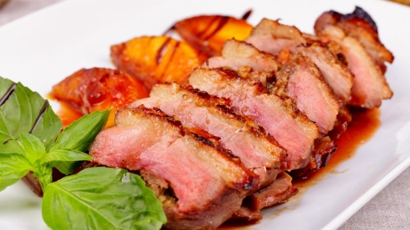 duck breast with apple sauce | Tasty Duck Breast Recipes For Your Next Dinner