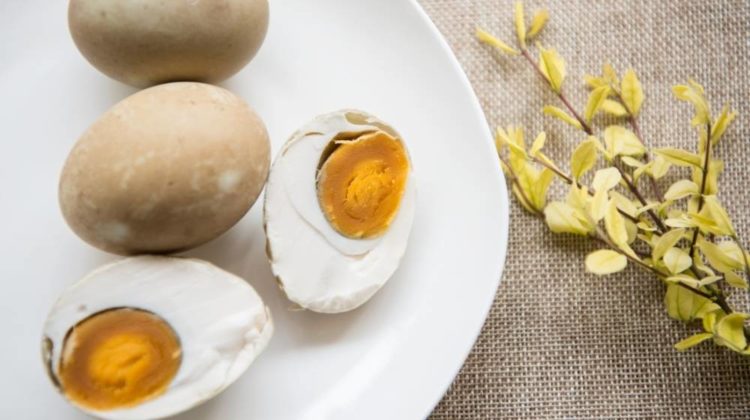 plated-salted-duck-egg | How To Make Your Own Salted Duck Egg At Home |