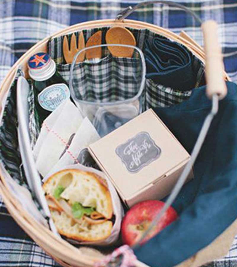 DIY Picnic Basket From Wooden Apple Basket | picnic ideas for family