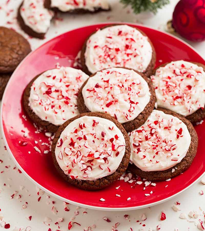 Frosted Peppermint Brownie Cookies | holiday cookies