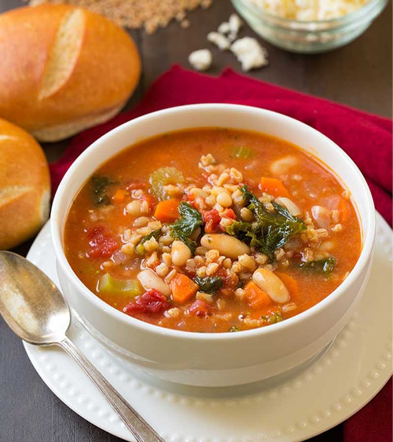 Mediterranean Kale, Cannellini, and Farro Stew | best soup recipes