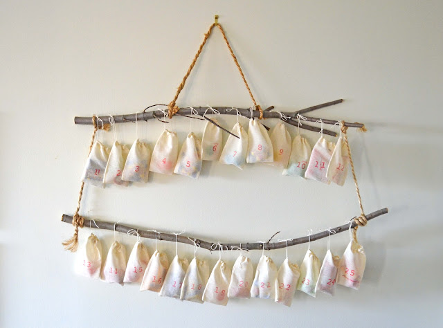 Rustic DIY Advent Wreath | Breathtakingly Rustic Homemade Christmas Decorations
