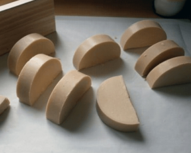 Creamy Fresh Goat Milk Soap | Goat Milk Soap Ideas To Soothe The Skin | Homesteading