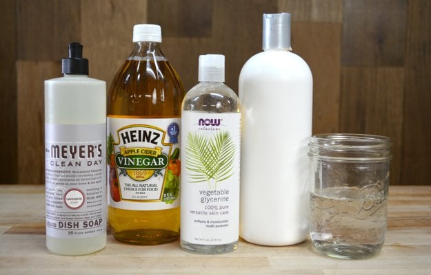 Homemade Dog Shampoo | 31 Homemade Home Products You Need to Make Now | DIY household products