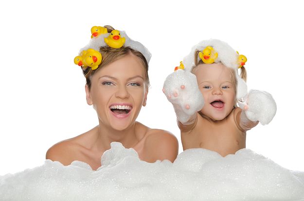 Have A Luxurious Bath | Self-Indulging Things To Do At Home During Winter Have A Luxurious Bath | Things To Do At Home During Winter For A Cozy Homestead