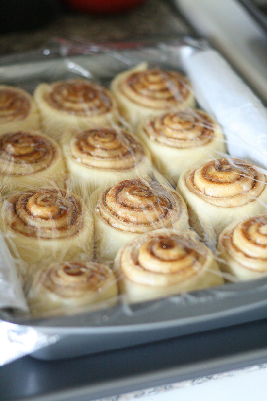 how to make homemade cinnamon rolls