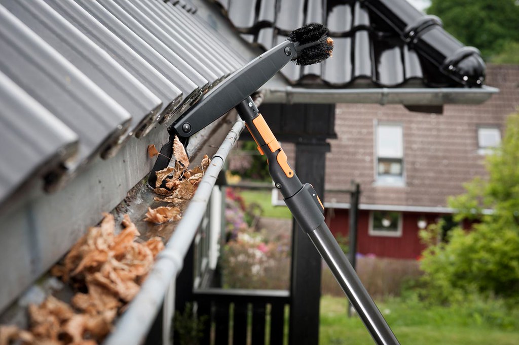 Gutter cleaning | Homesteading Activities You Should Do This Spring While On Quarantine
