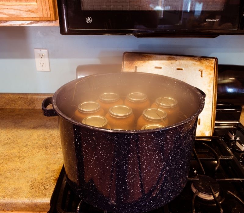Canning jars boiling| Water Bath Canning | Easy Step by Step Guide