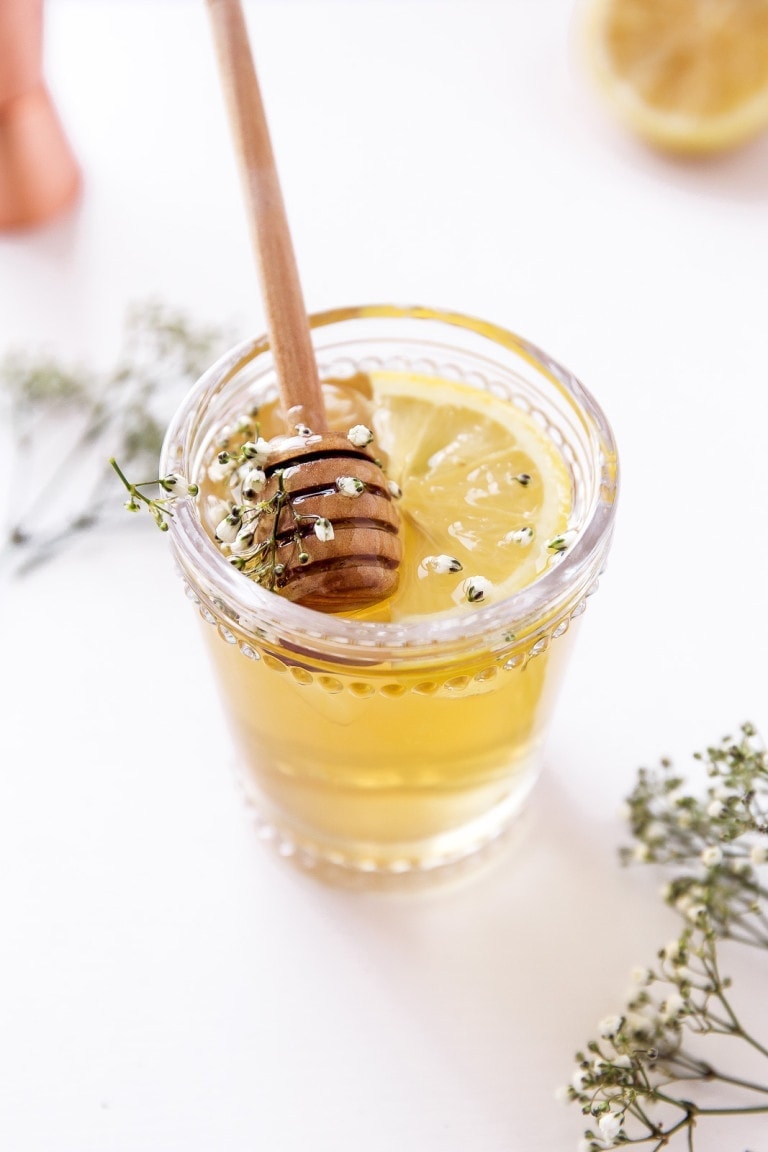The Spring Buzz | Elderflower Liqueur Recipes And Cocktails For Spring And Summer