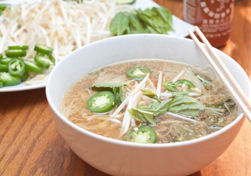 Crockpot Chicken Pho | slow cooker recipes