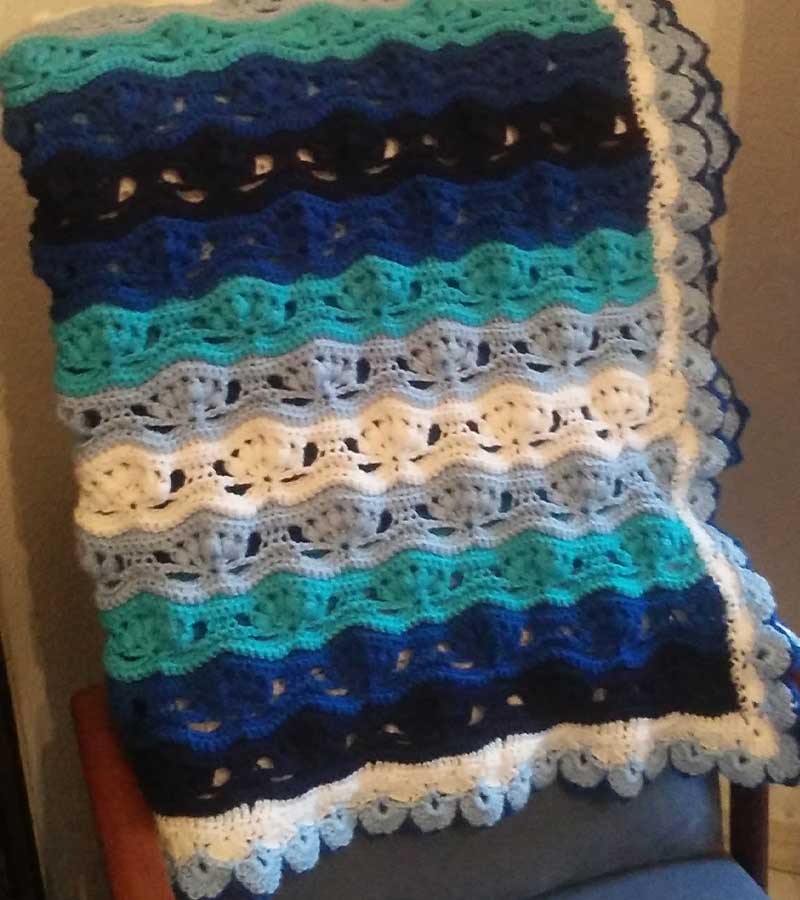 DIY Wavy Blanket | wool blanket