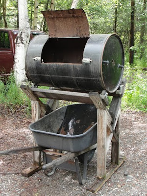 Wheelbarrow Compost Bin | 45 DIY Compost Bins To Make For Your Homestead