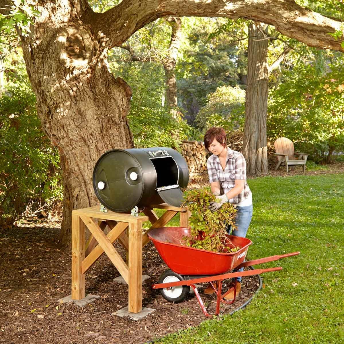 DIY Rotating Compost Barrel | 45 DIY Compost Bins To Make For Your Homestead