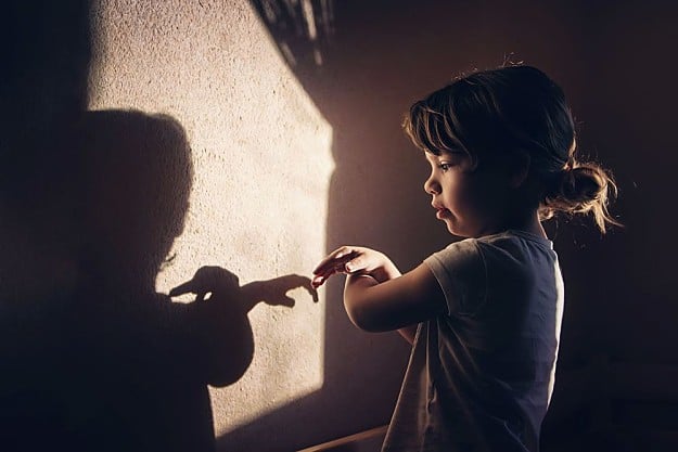 Shadow Puppet's Play | 15 Classical Fun Family Activities Around The Campfire